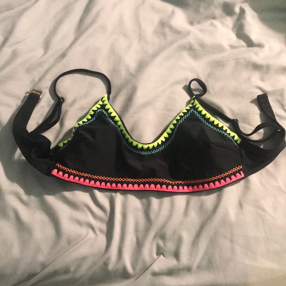 Bathing suit top